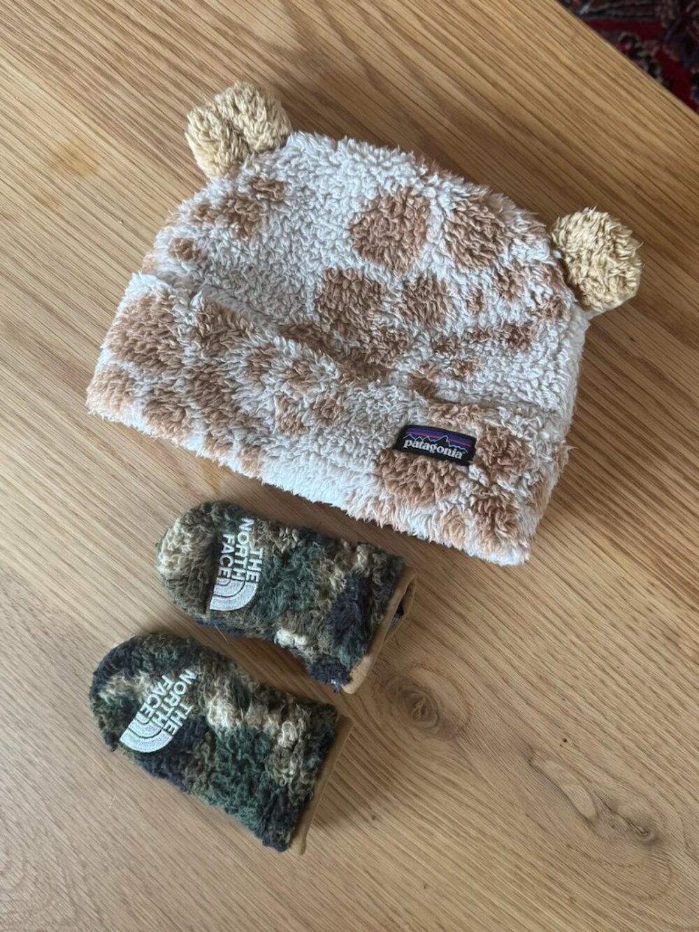 Patagonia Baby Furry Friends Fleece Hat & The North Face Baby Bear Suave Mit